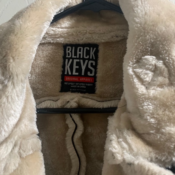 Leather trench Shetland jacket with fur - Picture 5 of 7